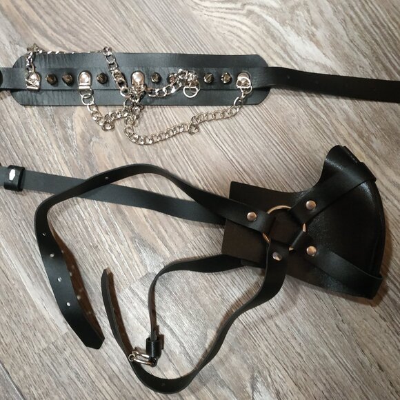Faux Leather Face Mask and Choker Set - Picture 4 of 6